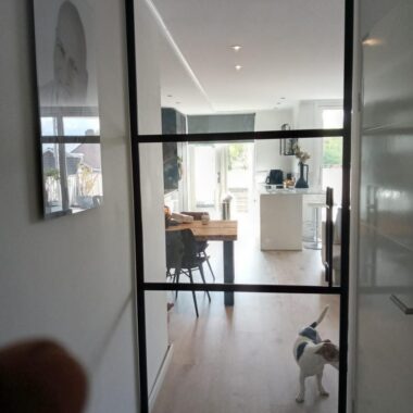 Glaswerken Maastricht - plaatsing glazen deur